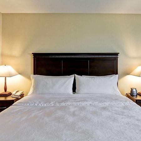 Homewood Suites By Hilton Sudbury Zewnętrze zdjęcie