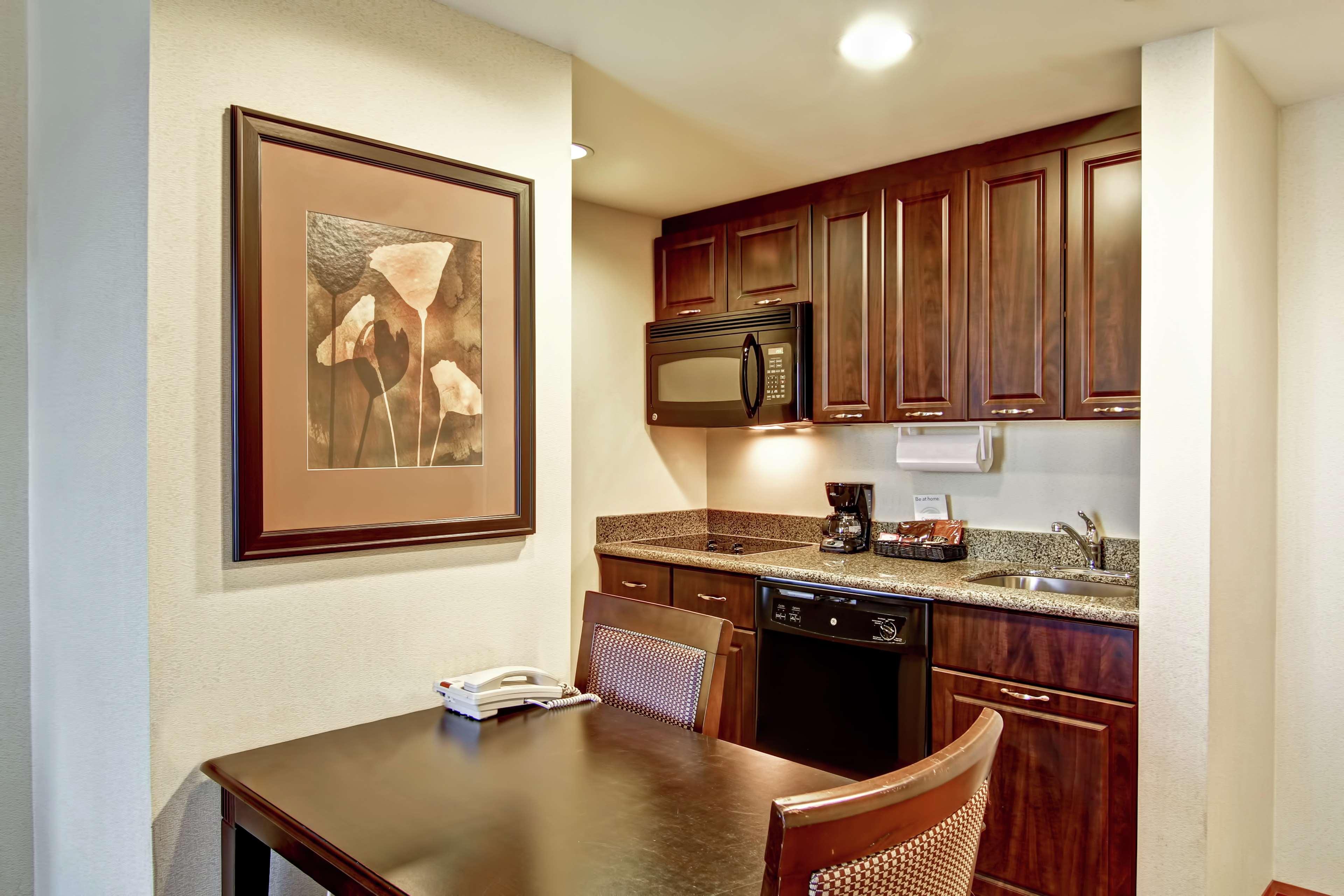 Homewood Suites By Hilton Sudbury Zewnętrze zdjęcie