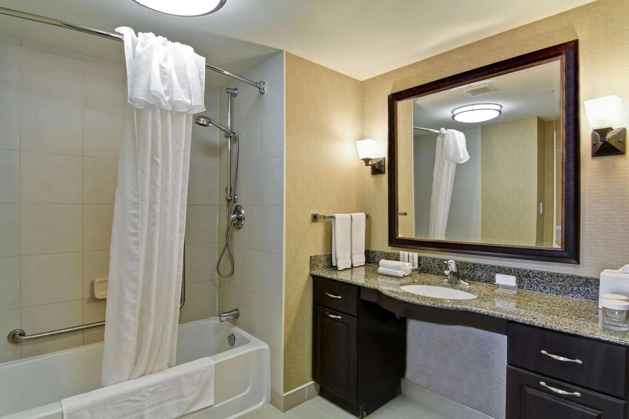 Homewood Suites By Hilton Sudbury Zewnętrze zdjęcie