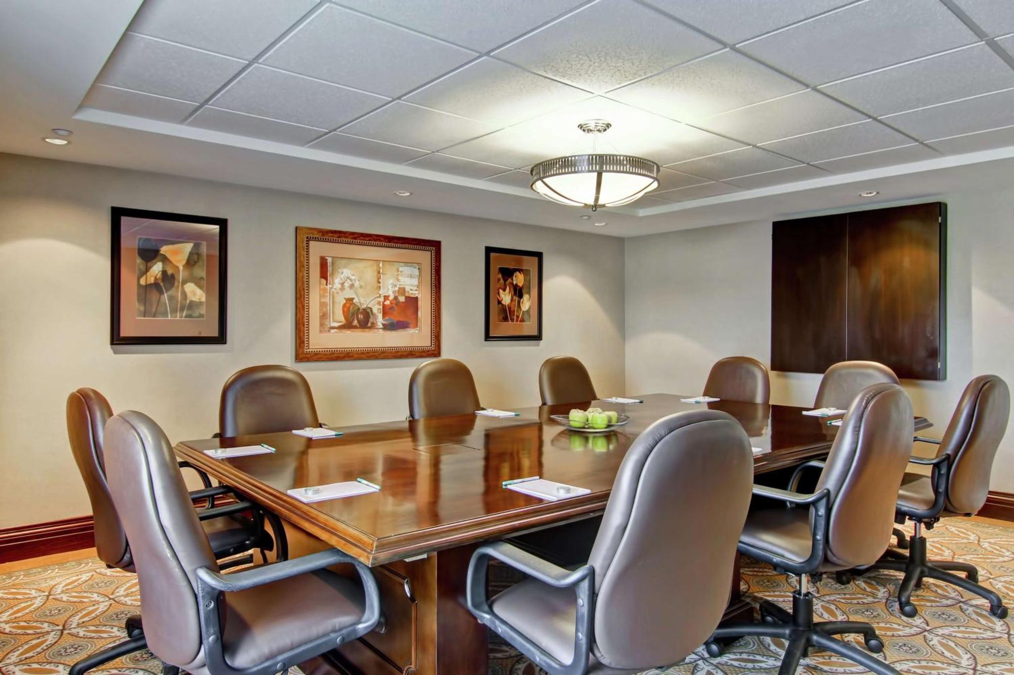 Homewood Suites By Hilton Sudbury Zewnętrze zdjęcie